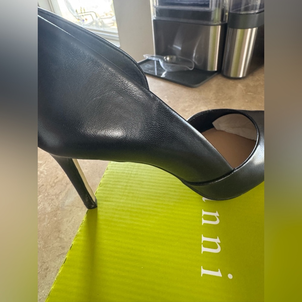 Gianni Bini “Venicia” d’Orsay Heels-Black Leather-Size 7.5 Medium - Picture 6 of 9